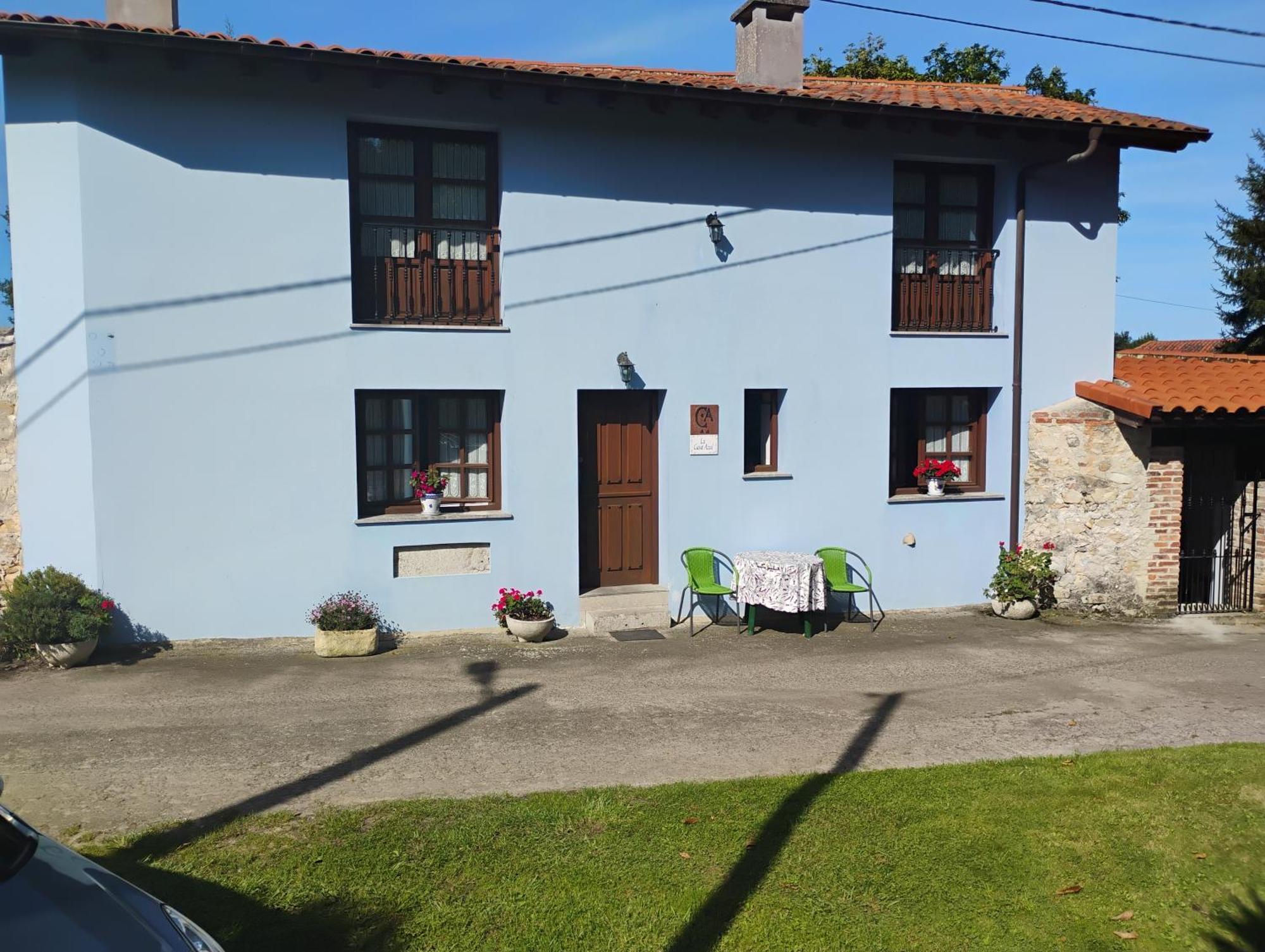 Casa Rural Casa Azul Villahormes Exteriör bild